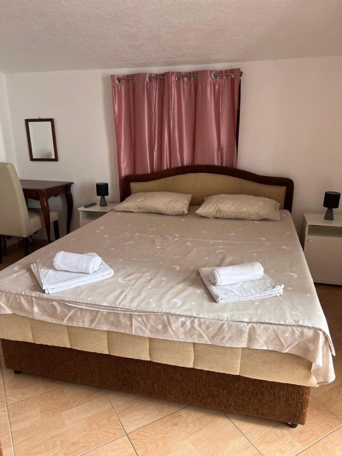 סוטומורה Apartments Radulovic מראה חיצוני תמונה