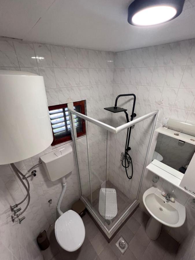 סוטומורה Apartments Radulovic מראה חיצוני תמונה