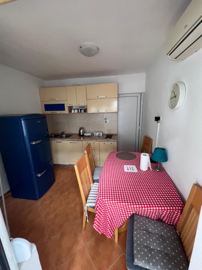 סוטומורה Apartments Radulovic מראה חיצוני תמונה